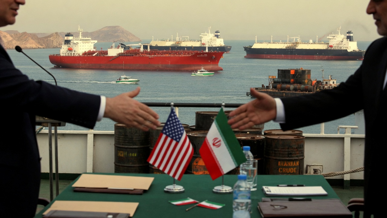 Oil Steadies After US-Iran Agree to Halt Attacks