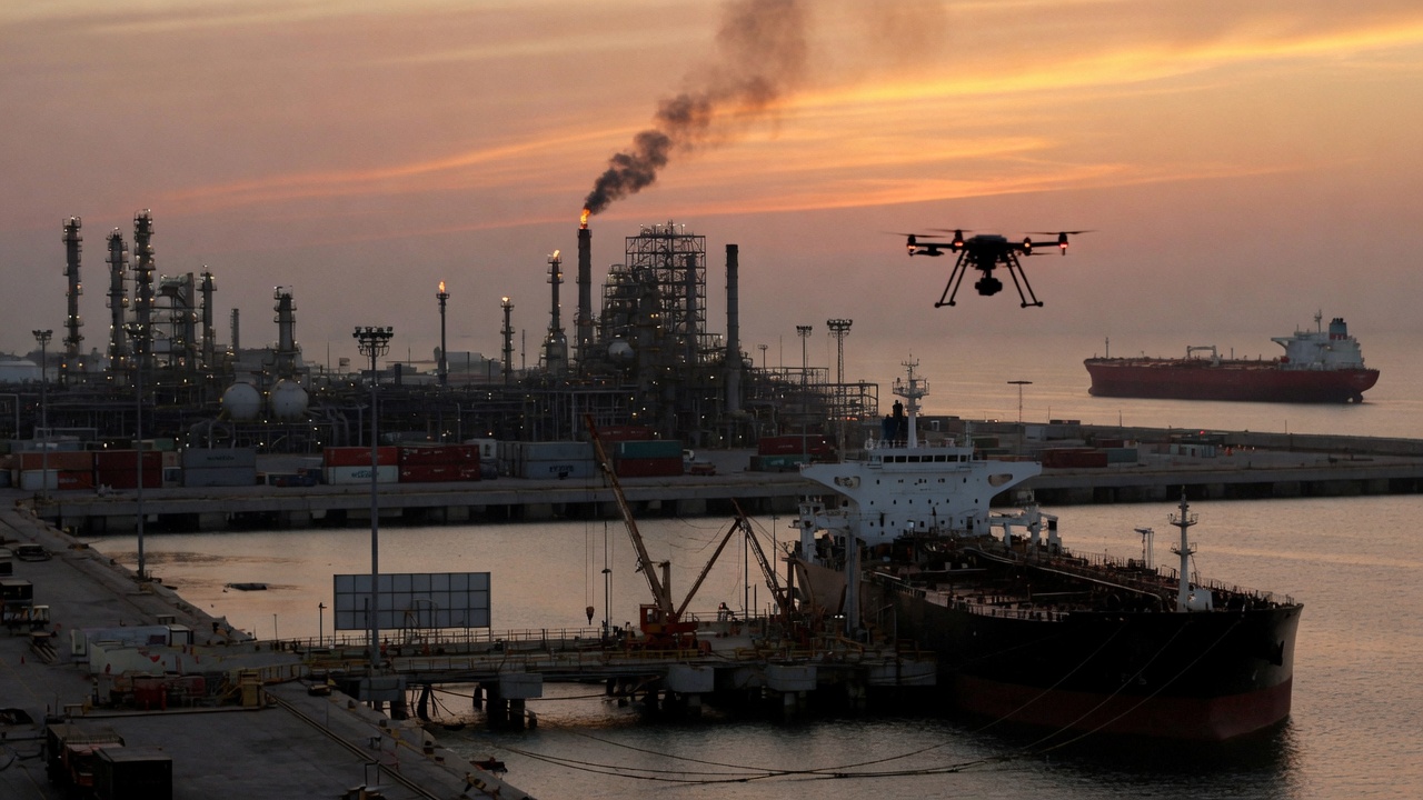 Crude oil loading suspended at all Iraqi terminals after drone incident