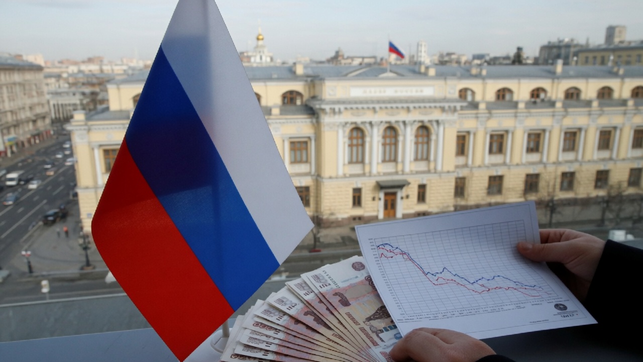 Russian Central Bank Cuts Key Rate to 14.25%